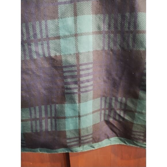 Vintage Cecilia Jones Black Watch Scarf 26” X 26” Made In Italy lightweight - Picture 3 of 12